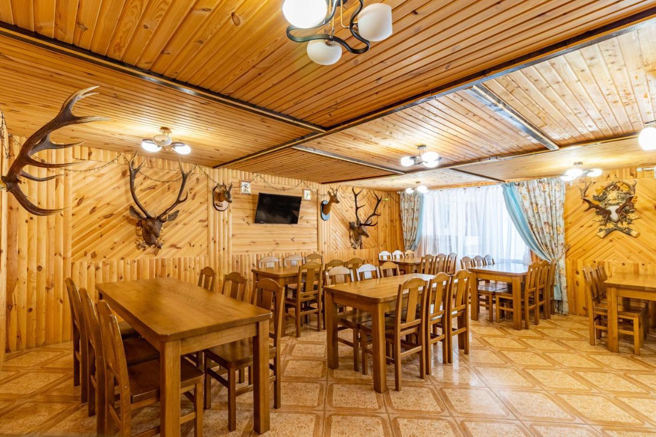 Hotel Zeleniy Bir Bukoveľ Exteriér fotografie