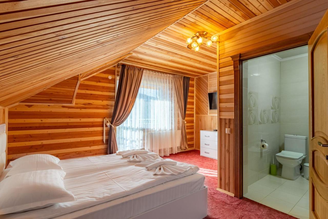 Hotel Zeleniy Bir Bukoveľ Exteriér fotografie