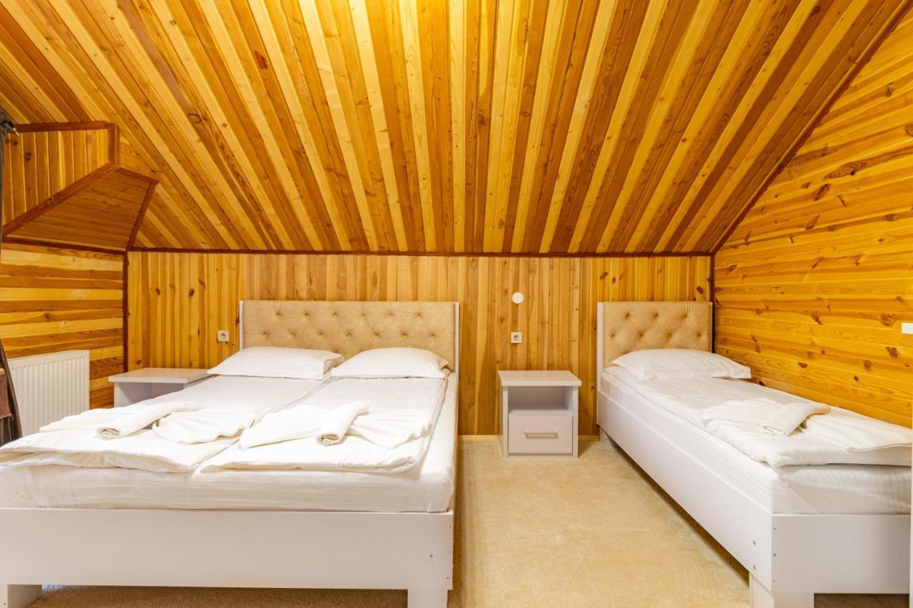 Hotel Zeleniy Bir Bukoveľ Exteriér fotografie