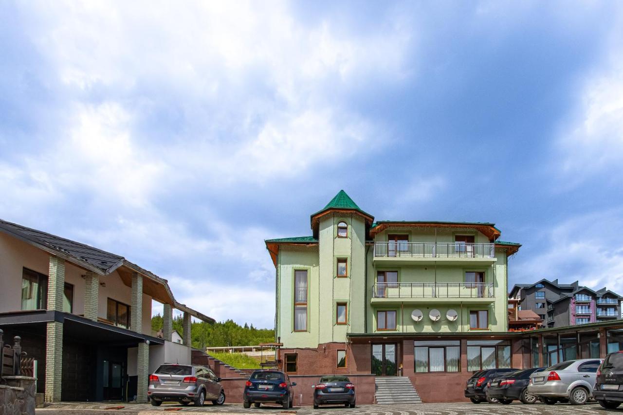 Hotel Zeleniy Bir Bukoveľ Exteriér fotografie
